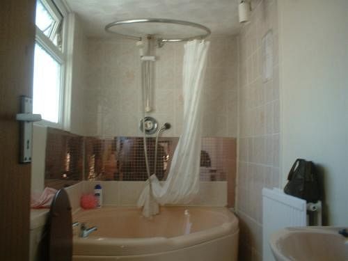 Wavecrest Hotel Holyhead Buitenkant foto